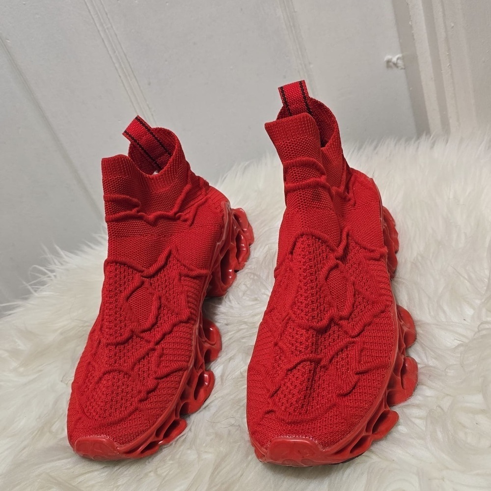 High Fashion Bold Red Knit High-Top Unisex Sneakers🌴✌️ - Picture 3 of 10